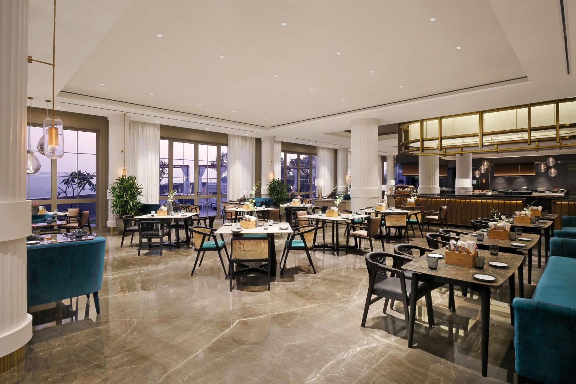 The Westin Pune Koregaon Park Exterior photo