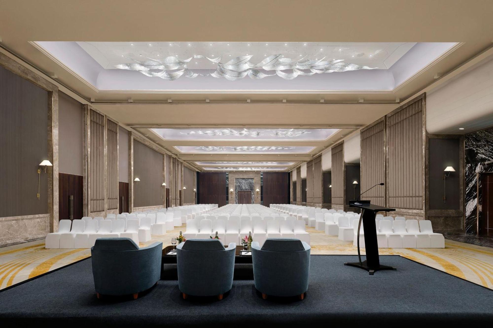 The Westin Pune Koregaon Park Exterior photo