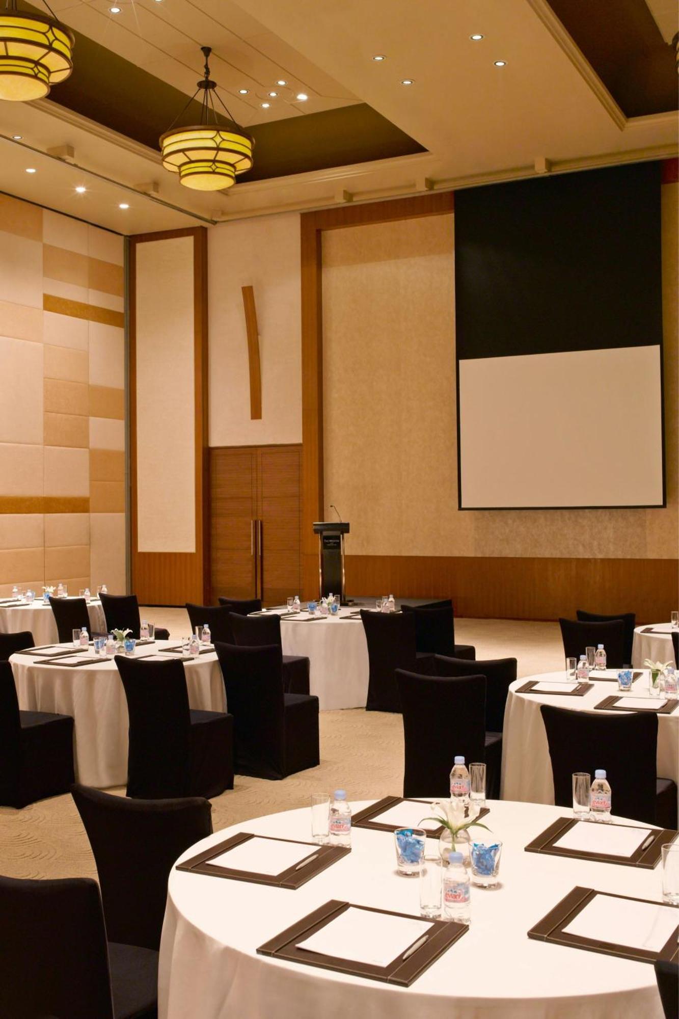 The Westin Pune Koregaon Park Exterior photo